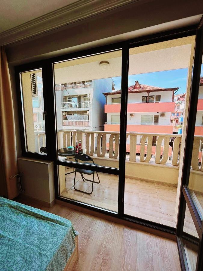 Lovely Studio Apartment On The Beach Burgas City Exteriér fotografie
